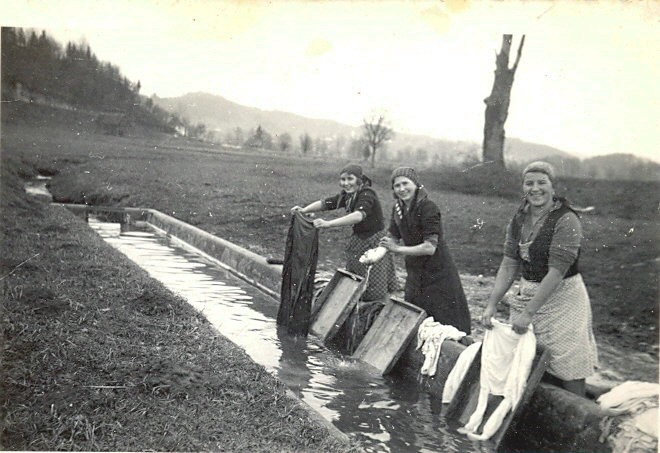 8 perice na perilu 1935